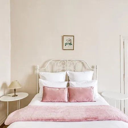 Apartment Paris A La Campagne-parking Gratuit-proche Versailles
